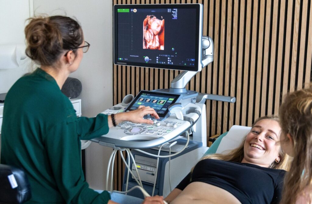 echopraktijk Vlaardingen happyview geslachtsbepaling 3D echo 8K experience Vlaardingen